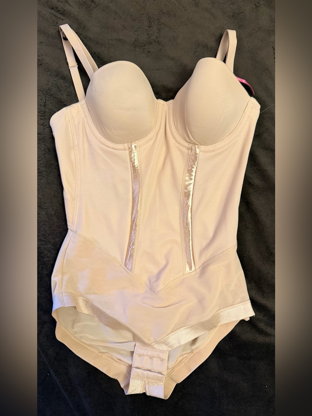 Maidenform Beige Nude Body Shaper Bodysuit Shapewear Built-In Bra 34B